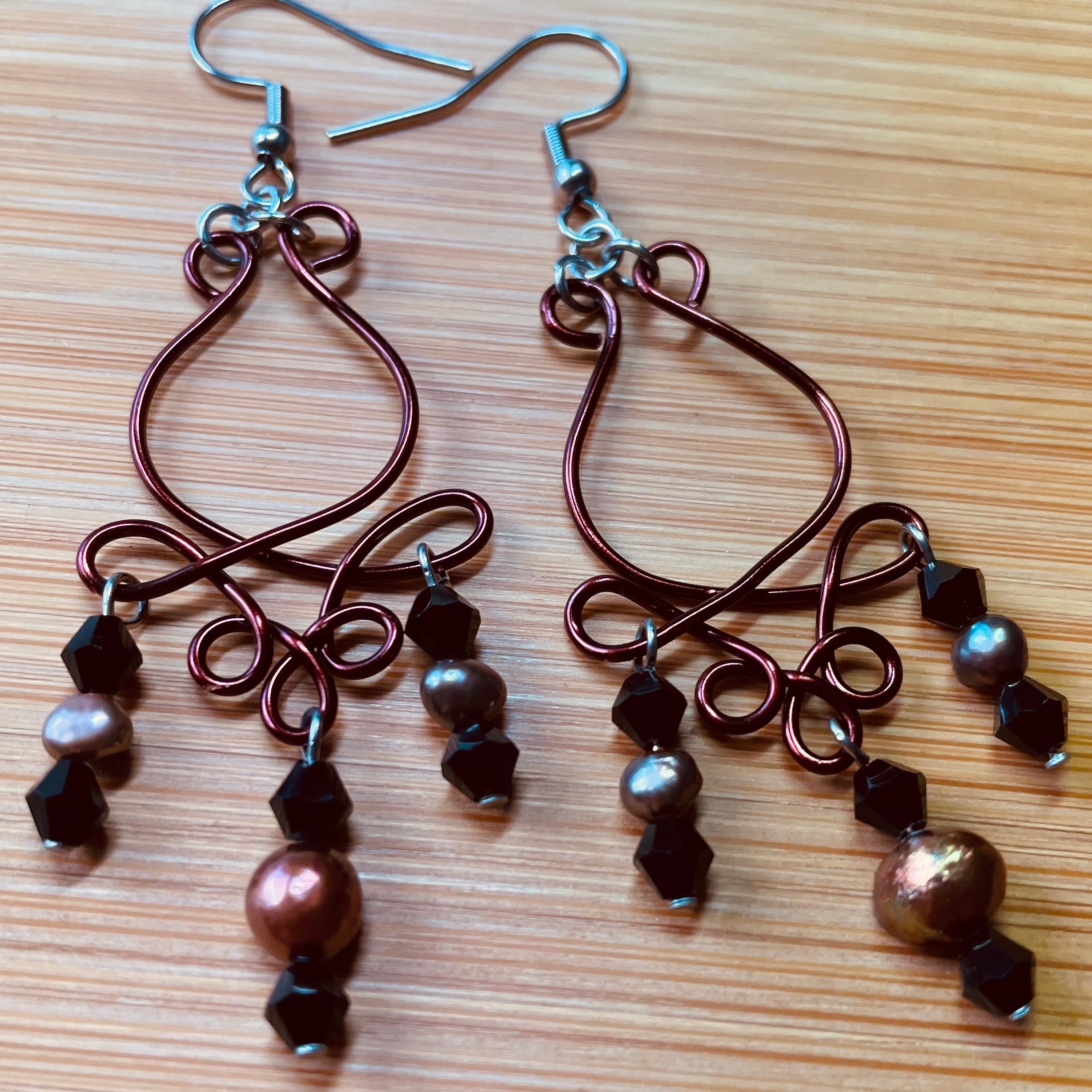 B's Rose Bud Wire with Cream Freshwater Pearls Earrings
