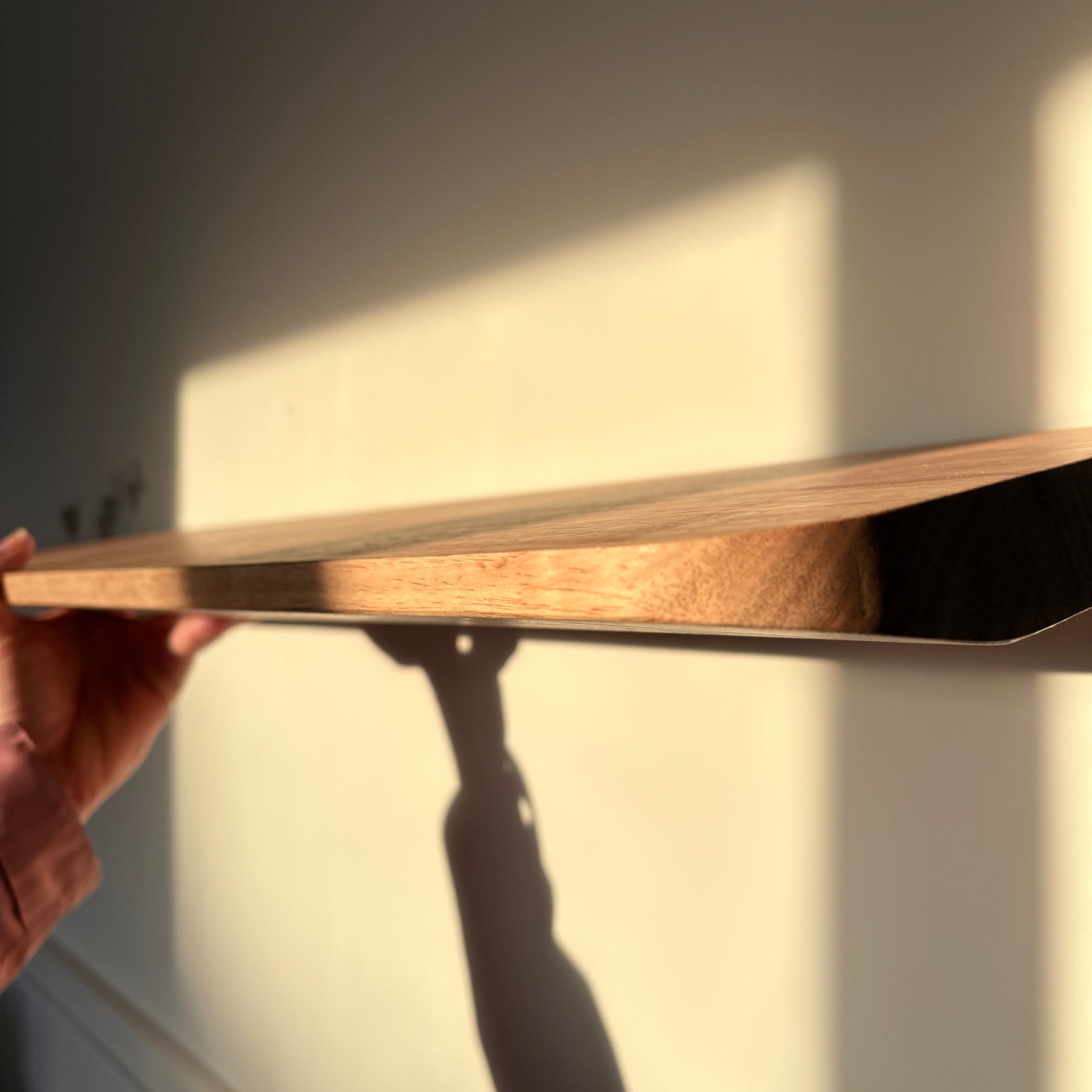 Tasmanian oak Floating shelf 900mm