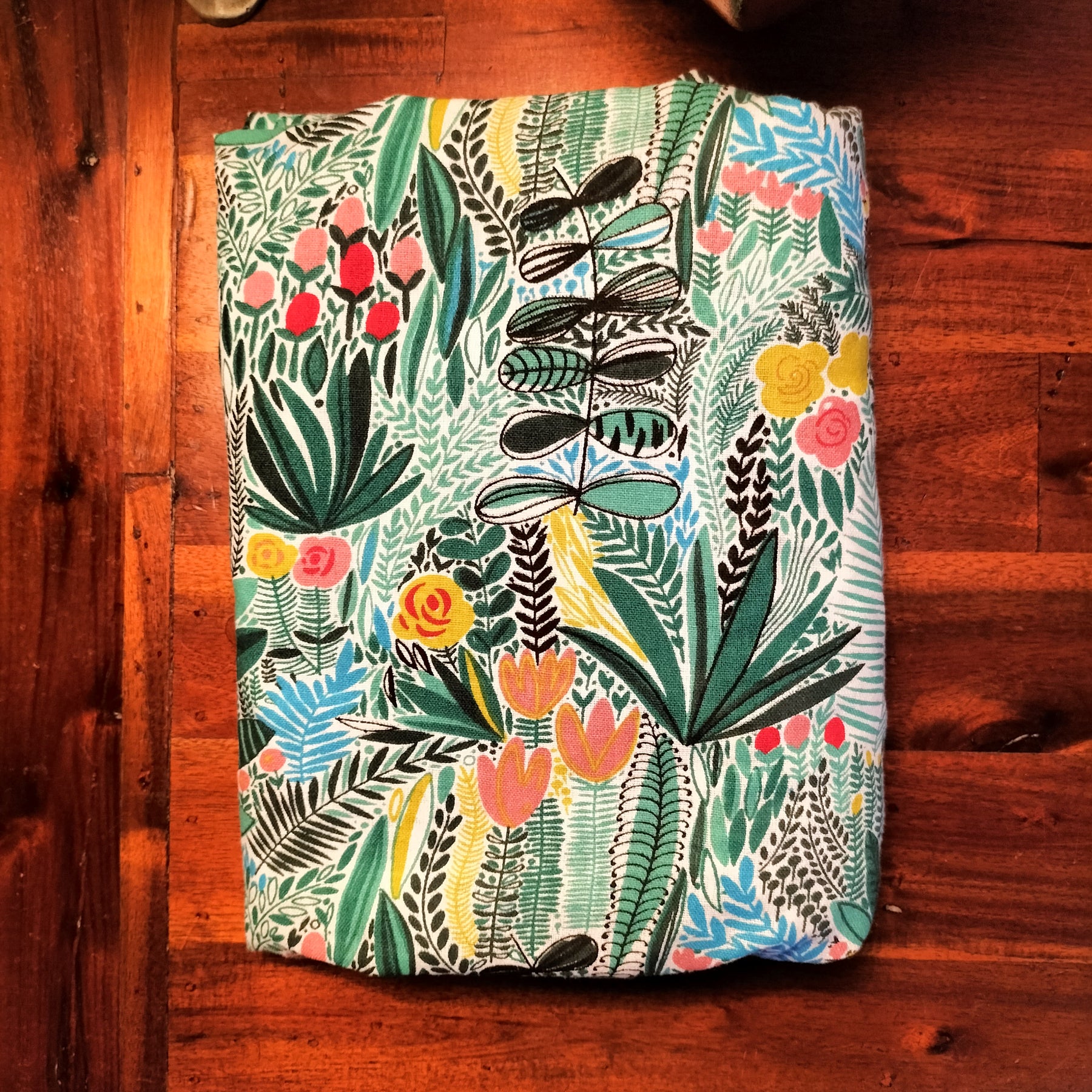 FITTED COT SHEET - JUNGLE PATTERN