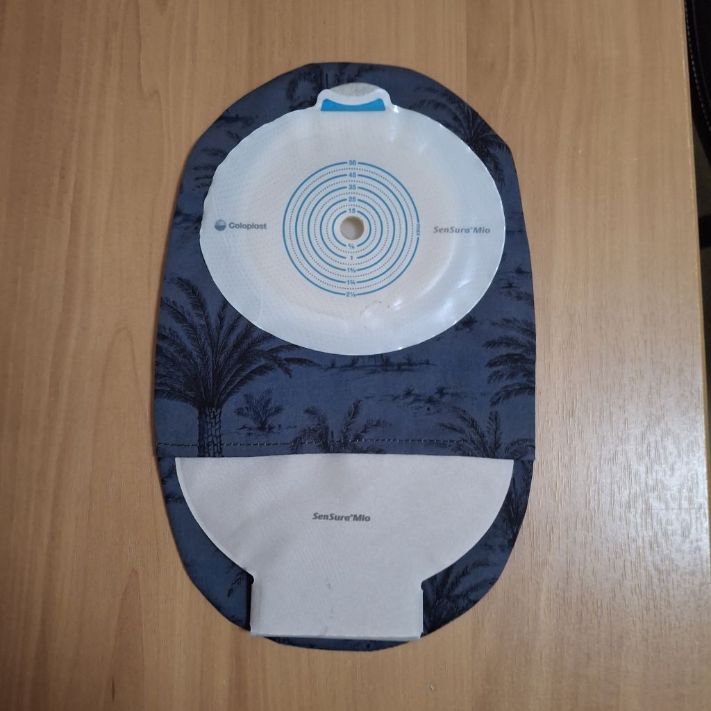 STOMA BAG COVER LARGE Suitable for Ileostomy, Colostomy, Urostomy