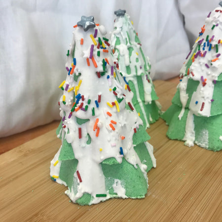 3D Christmas Tree Bath Bombs.