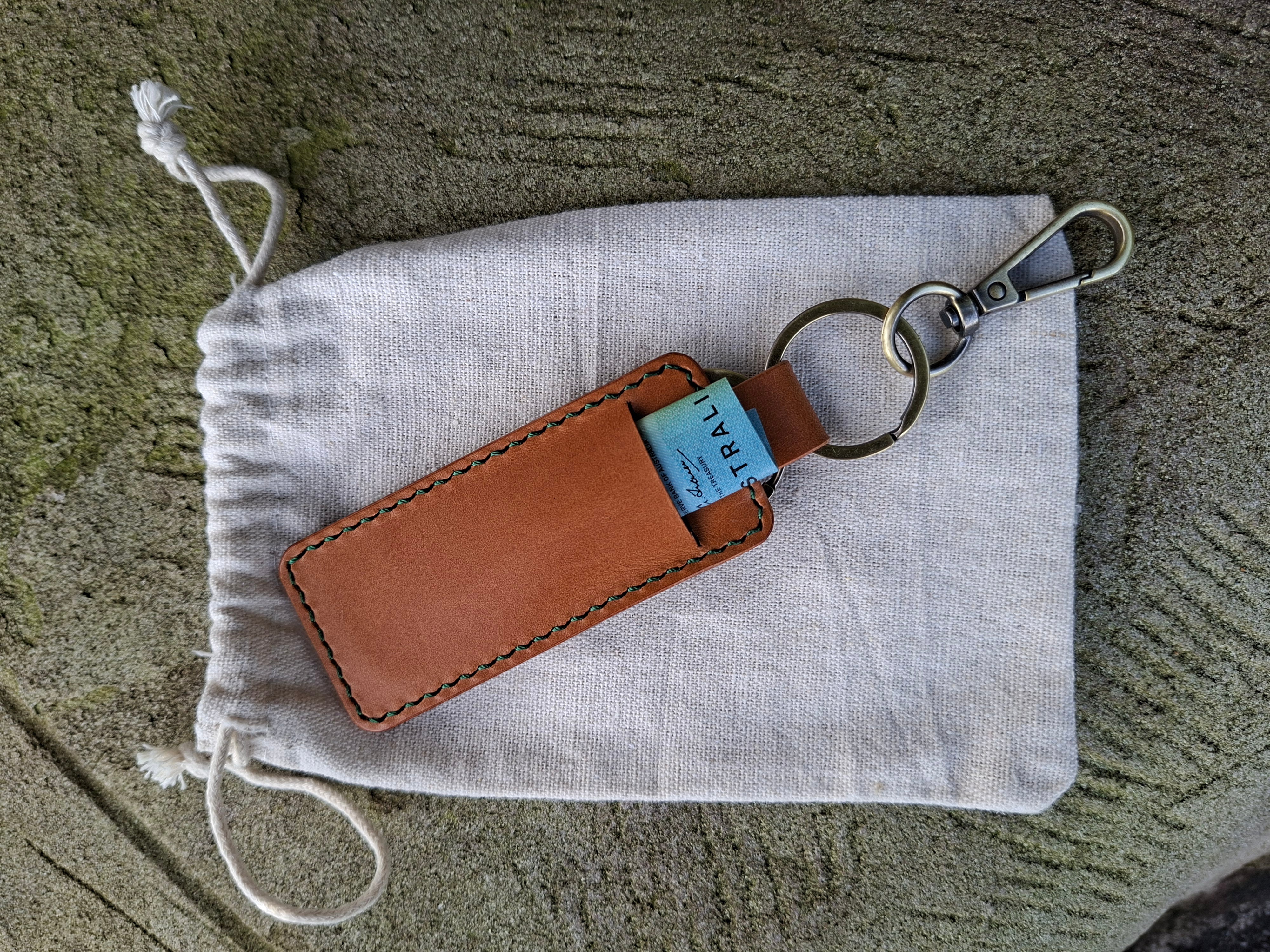 Keyring With Secret Cash Holder - Green Thread Buttero Leather