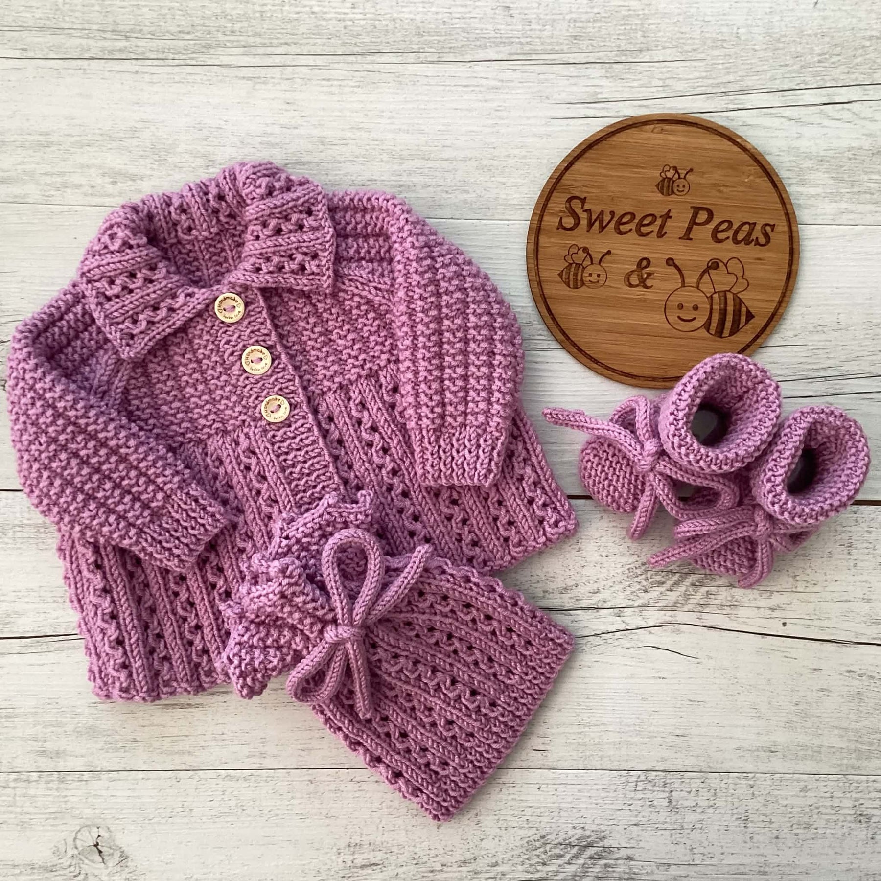 Baby Cardigan, Leggings, Hat, Booties & Bib  Size 0-3 Months