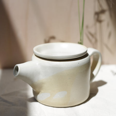 Sunkissed Tea Pot