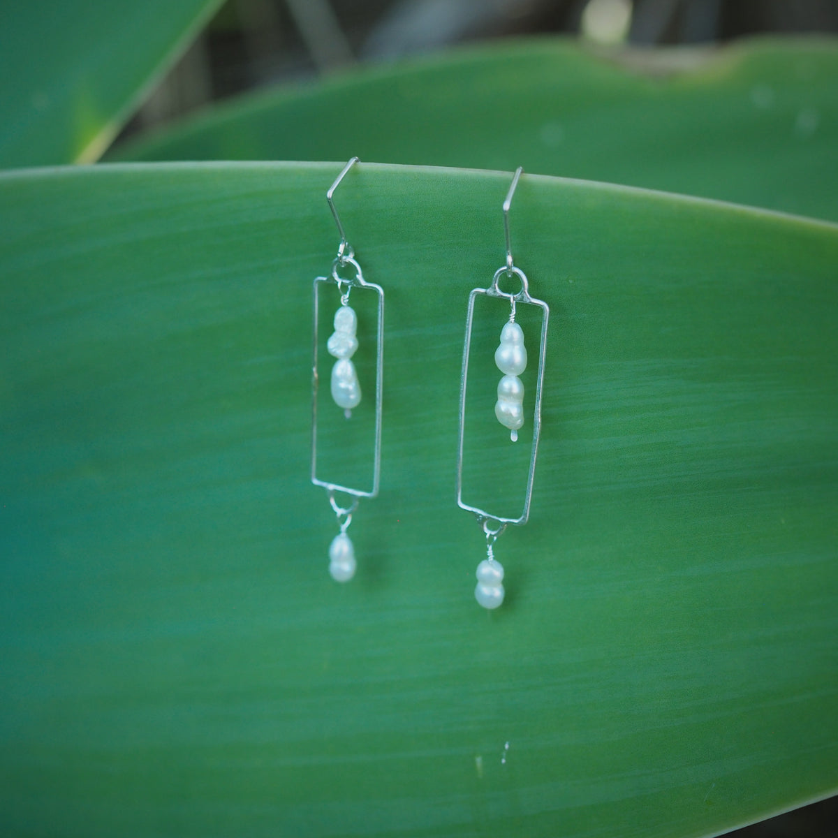 Dancing Pearl Earrings | Sterling Silver