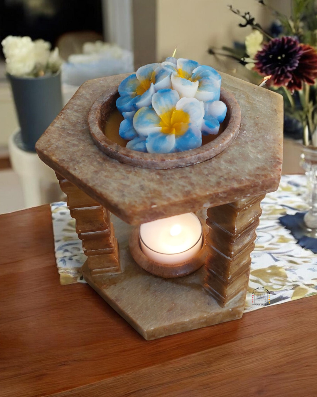 Scented Soy Wax Melts - Frangipani Whisper (single)