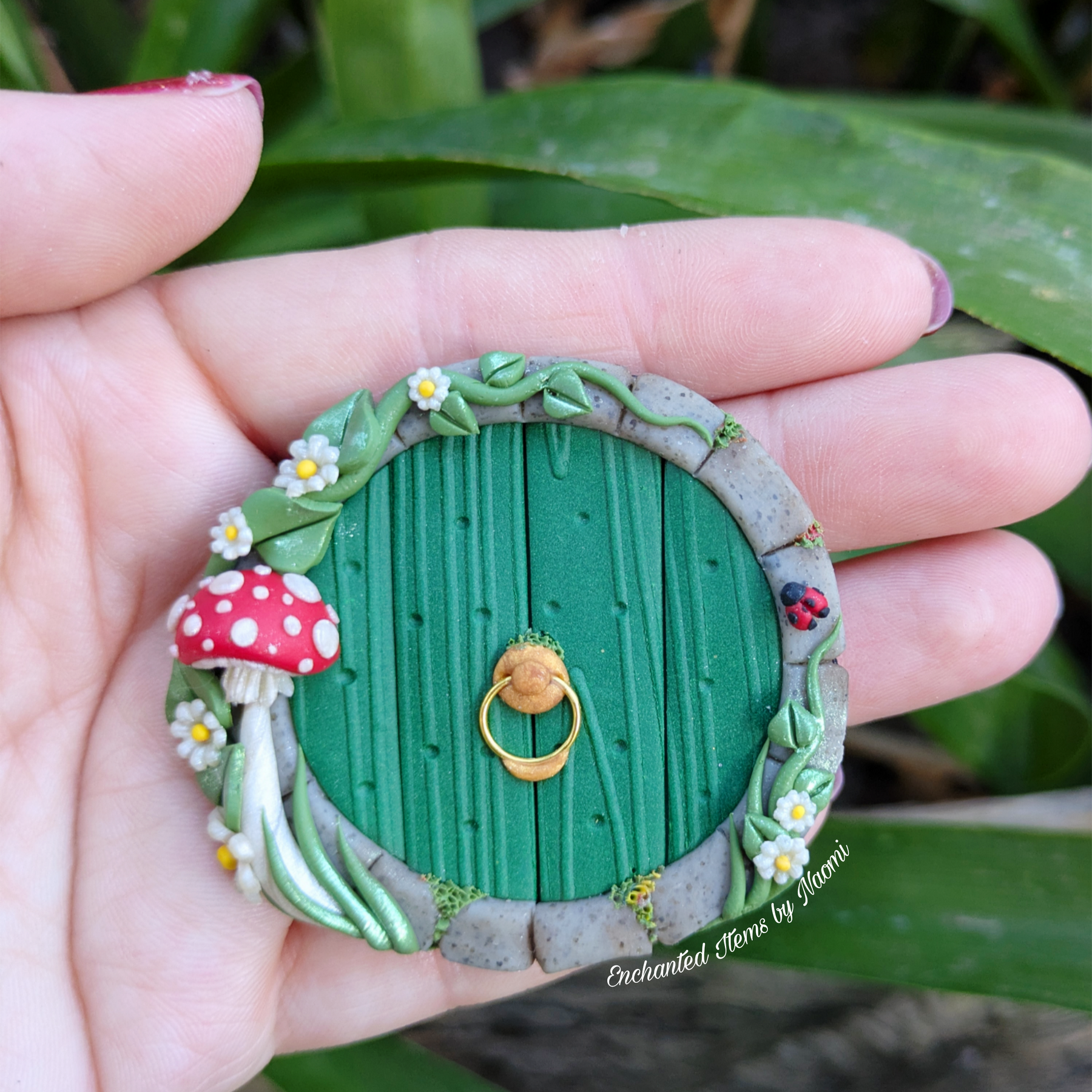 Hand Sculpted Hobbit Style Fairy Doors – Two Designs Available