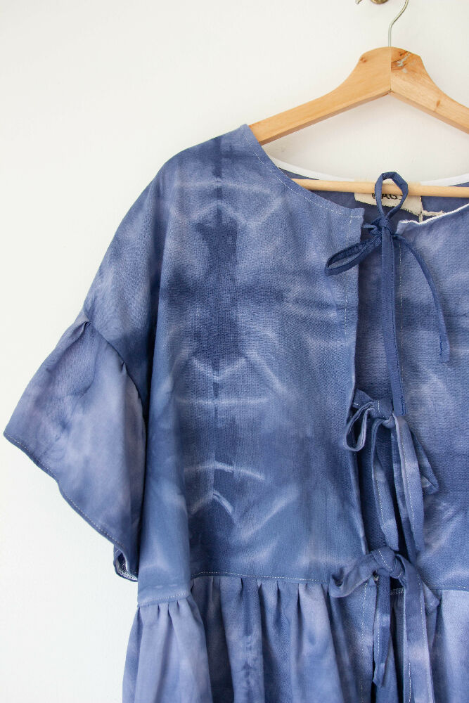 Shibori indigo front-tie shirt