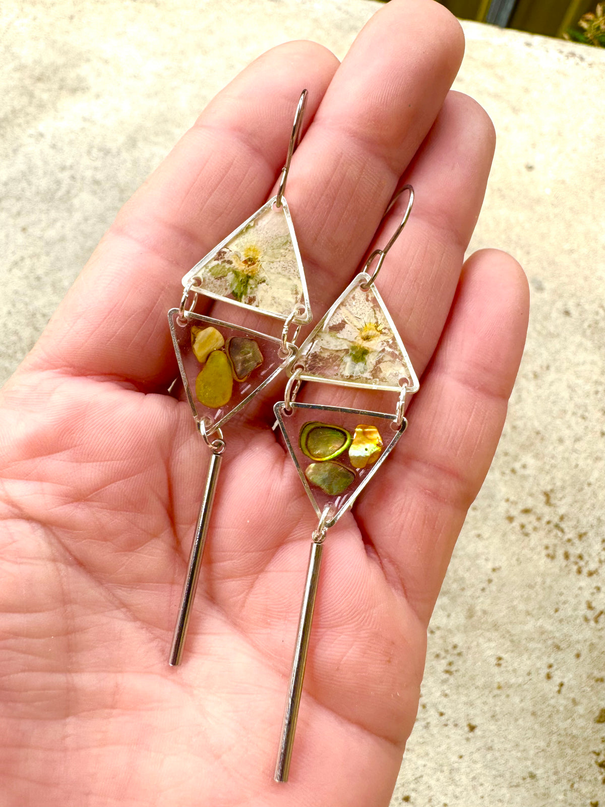 Double triangle cowrie shell and pressed flower resin earrings