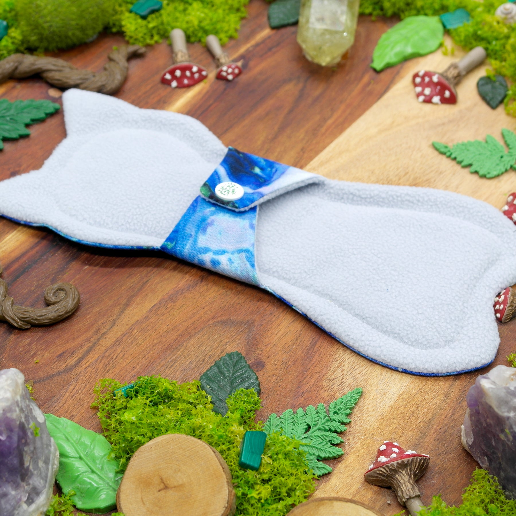 Eco-friendly menstrual reusable cloth pad 8" moderate - Blue