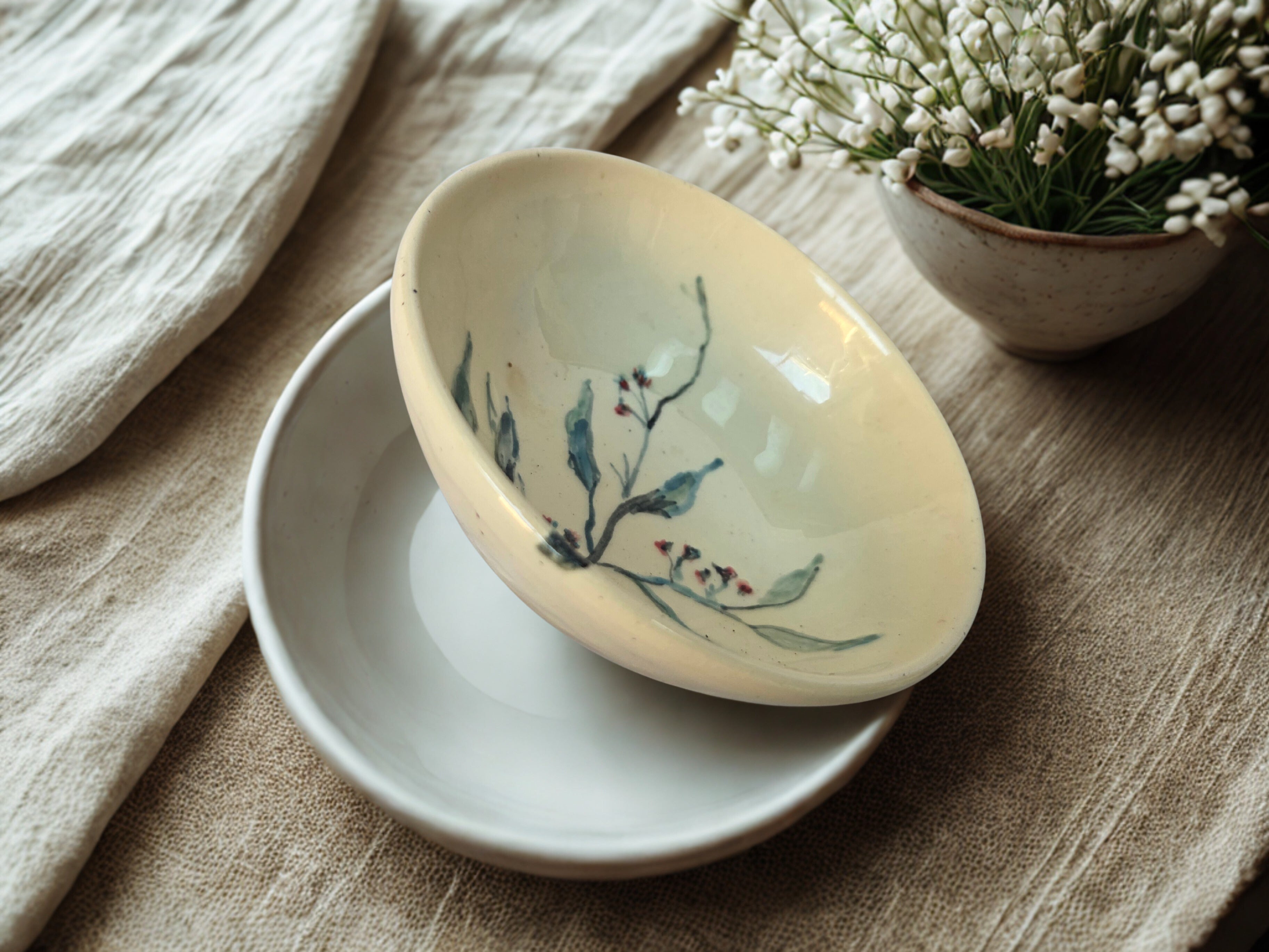 Hand painted floral gumnut design ceramic dish. 13.5cm