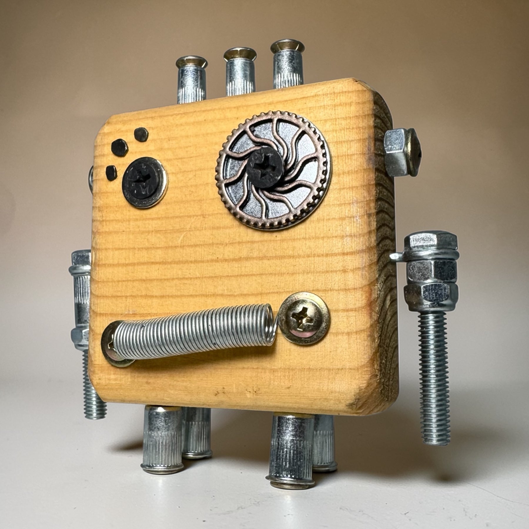 Winfred - Wooden Steampunk Robot