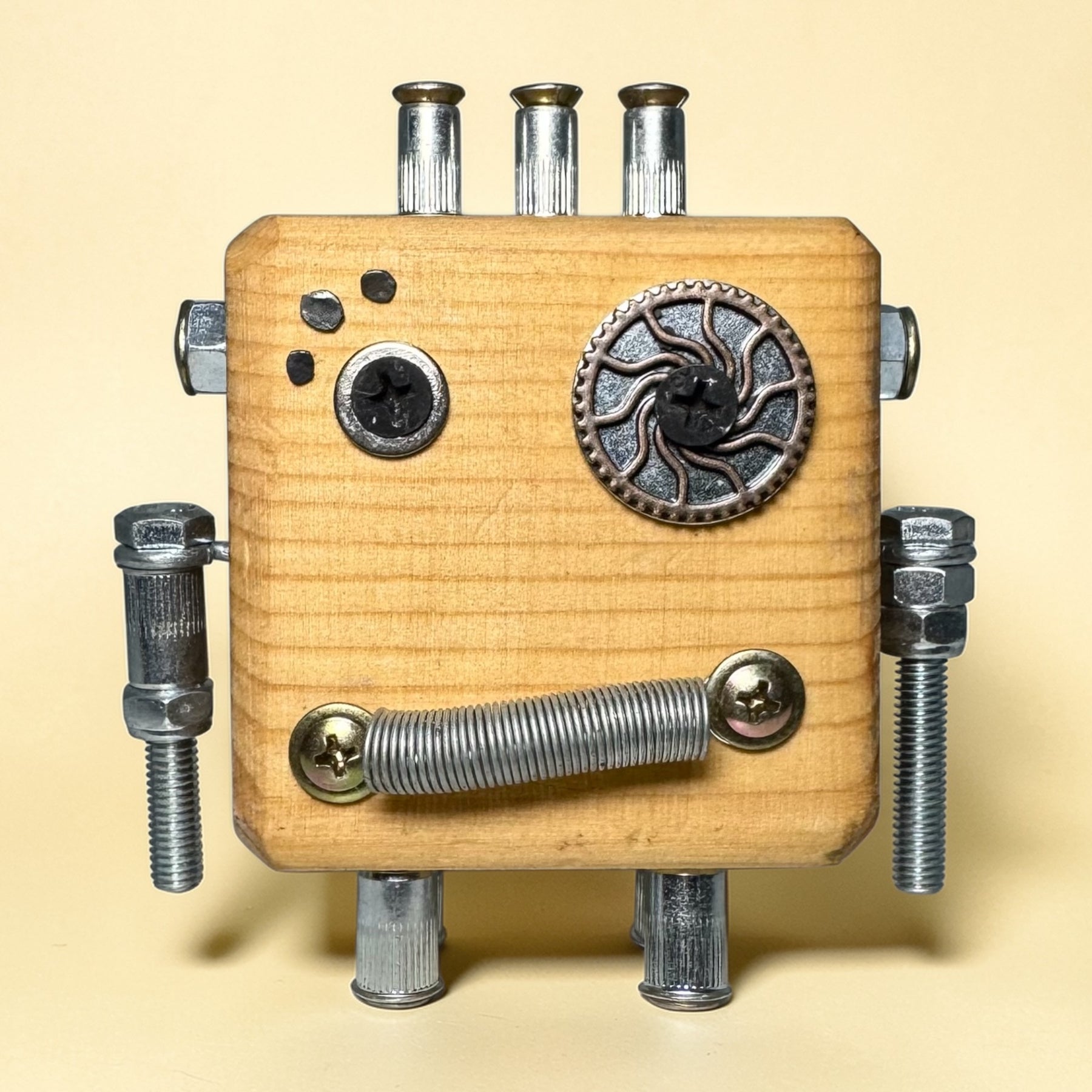 Winfred - Wooden Steampunk Robot