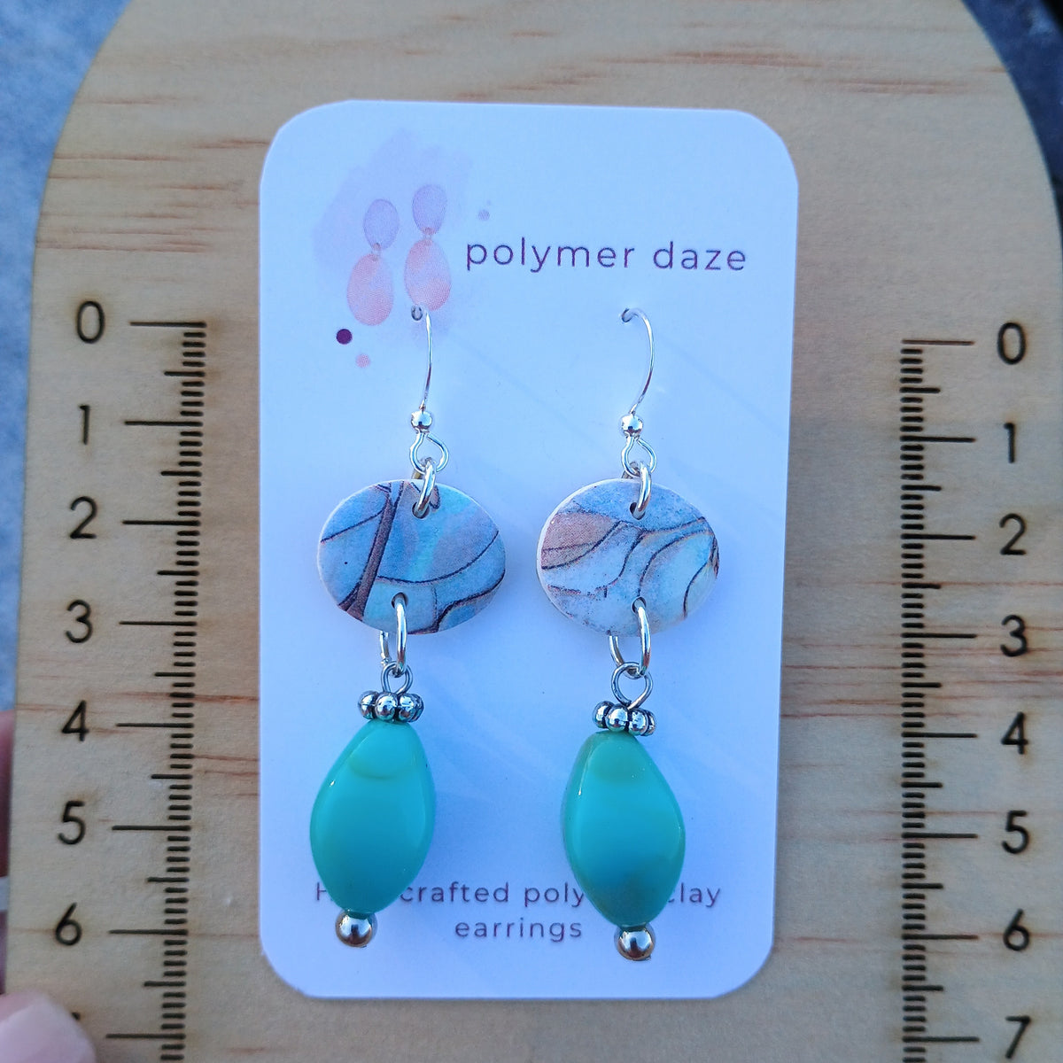 Marble floral dangle beaded earrings