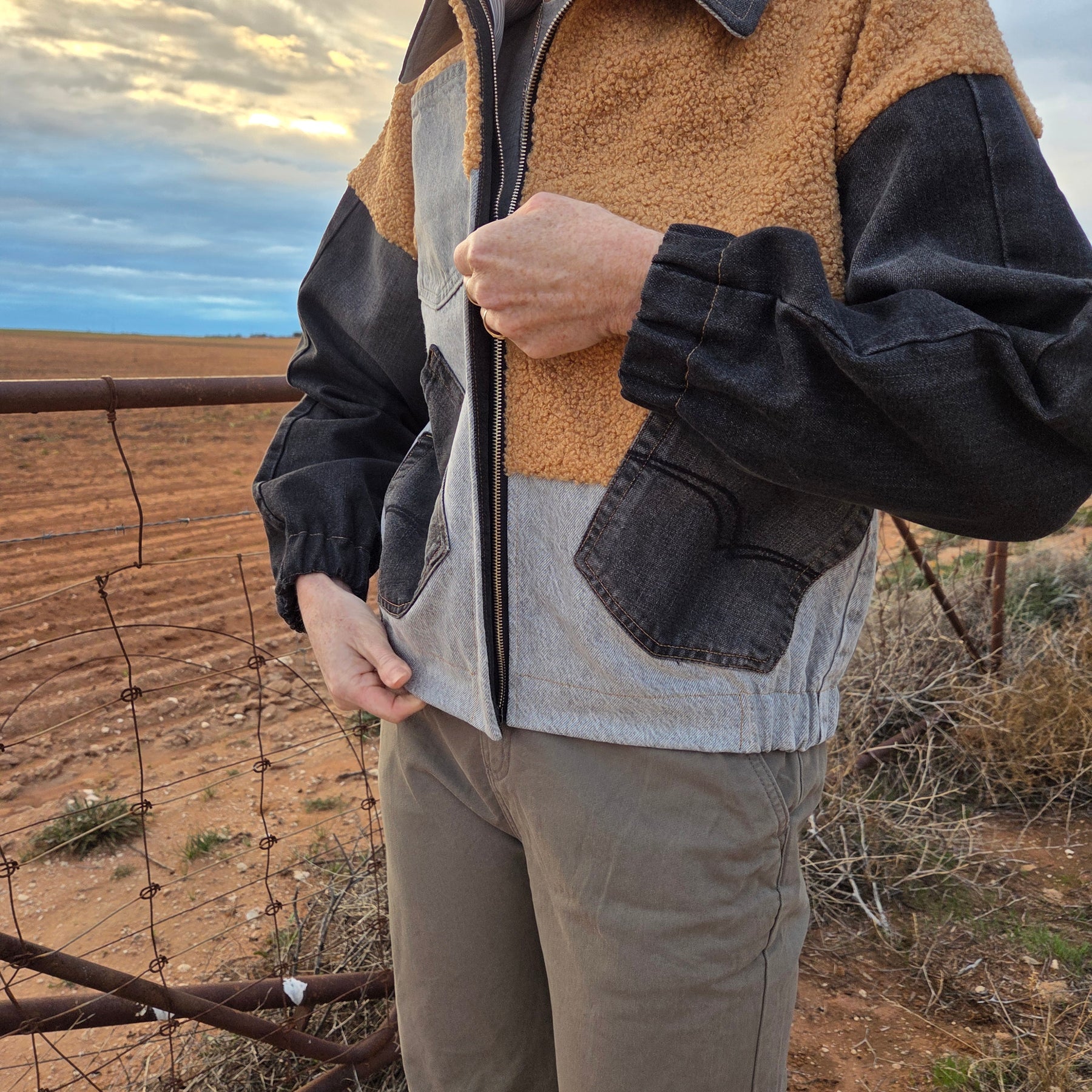 Cigar Lounge - Denim Bomber jacket - S/M