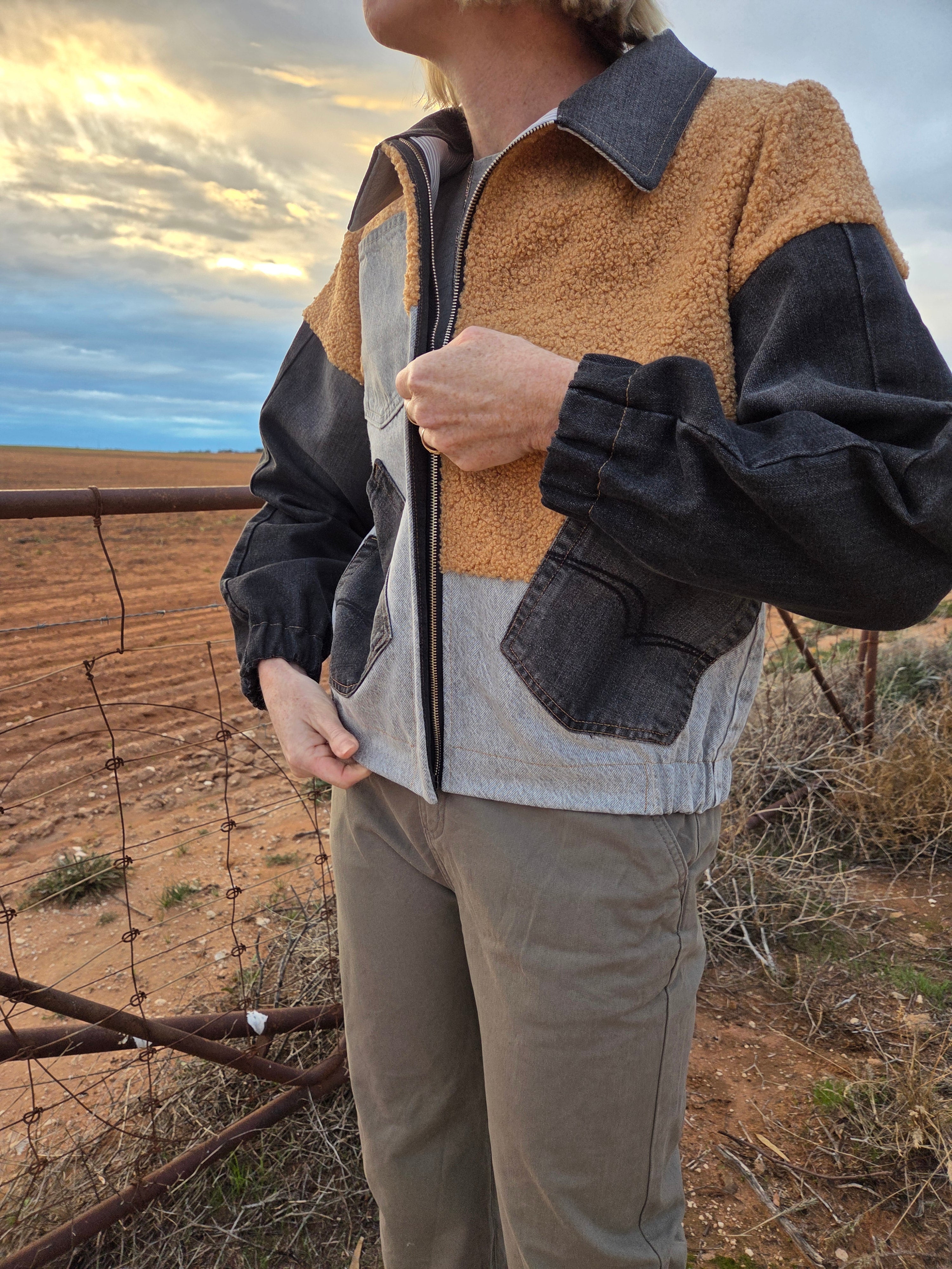 Cigar Lounge - Denim Bomber jacket - S/M