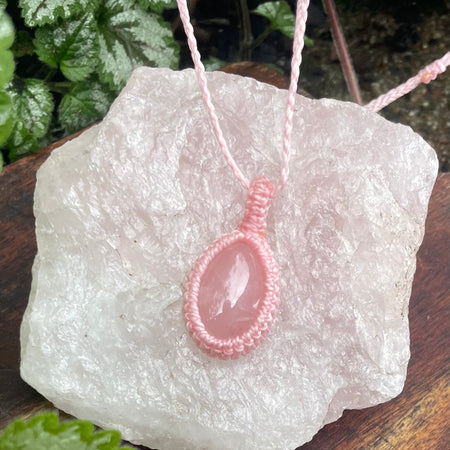 Rose Quartz, Pink gemstone macrame necklace, adjustable