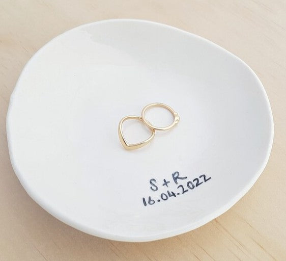 Personalised ring dish with custom initials. Ring holder, Custom Wedding Gift