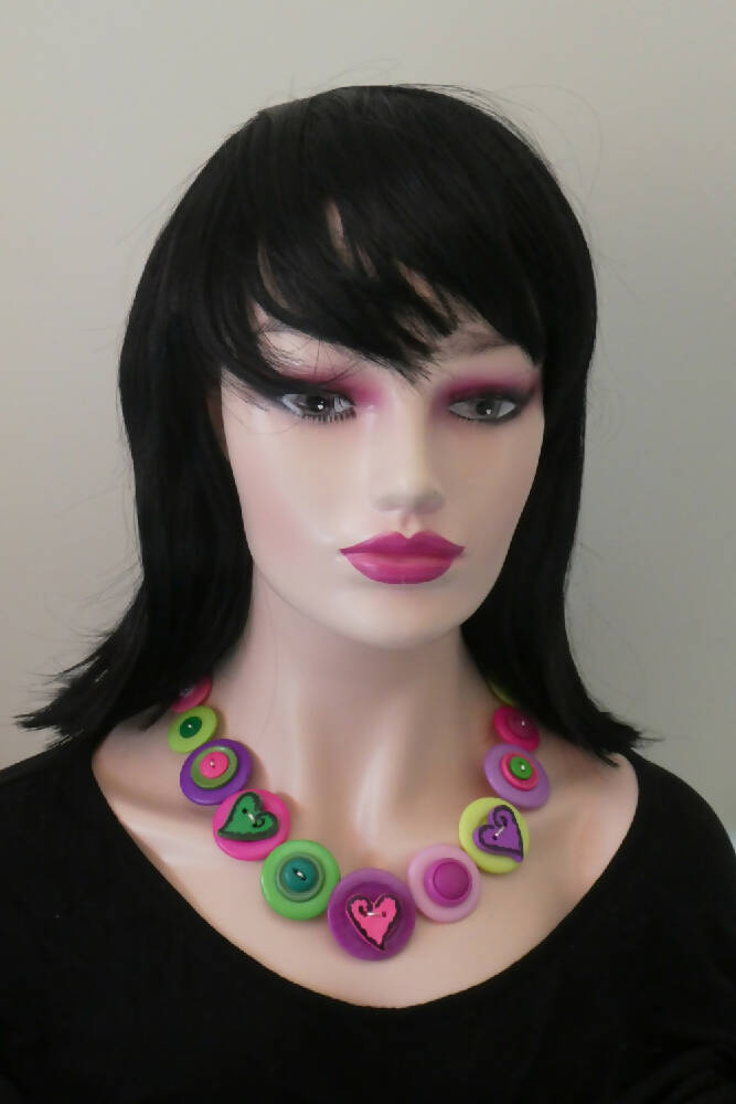 Button necklace - Queen of Hearts