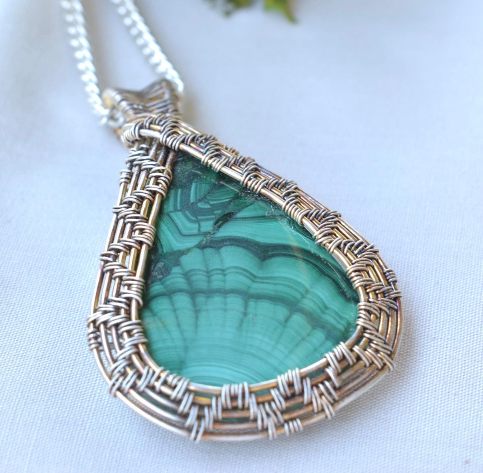 Verdant Relic - Malachite Pendant