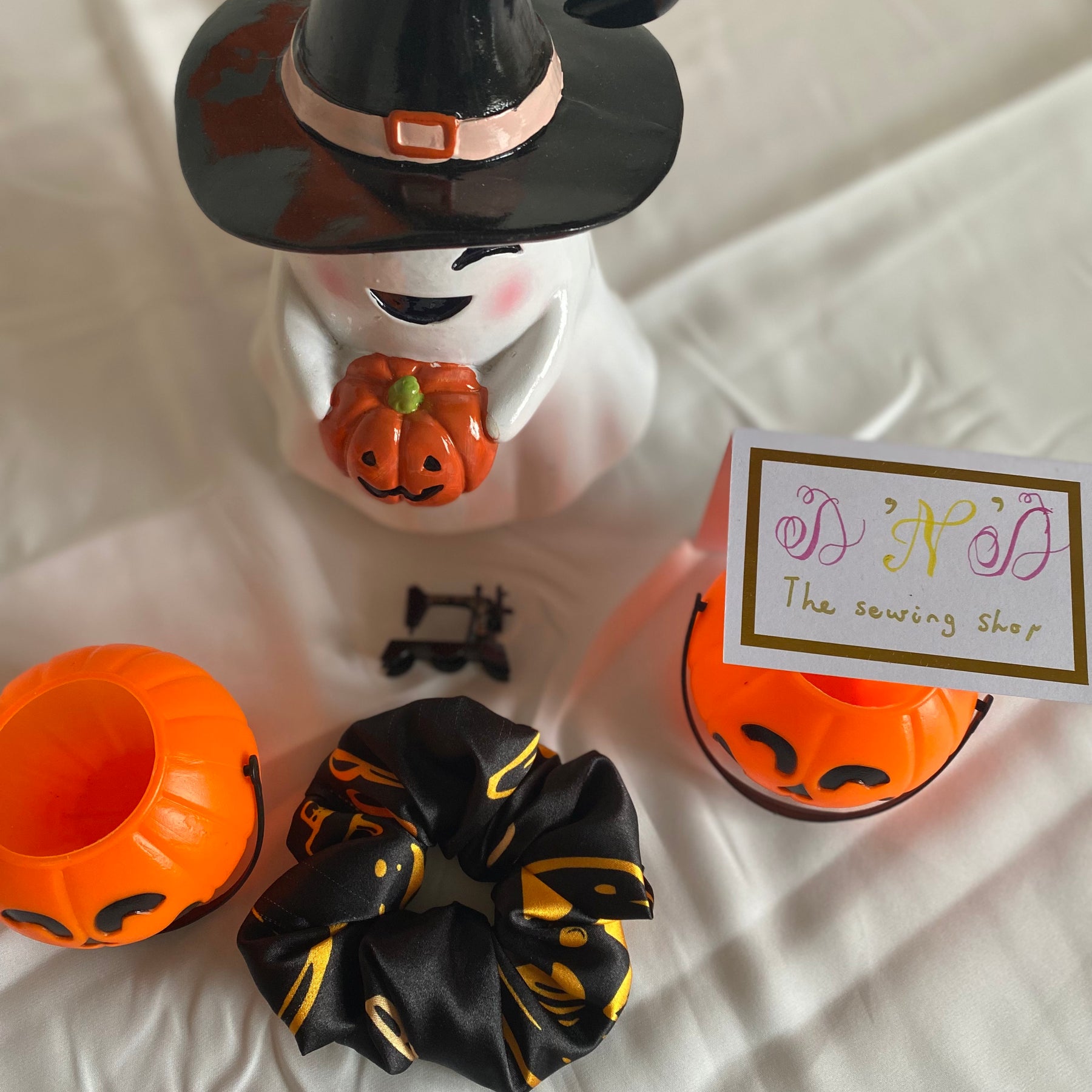 🎃 Handmade Halloween Satin Scrunchies – Set of 4