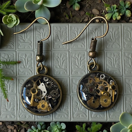 Steampunk watch parts dangle earrings (bronze)