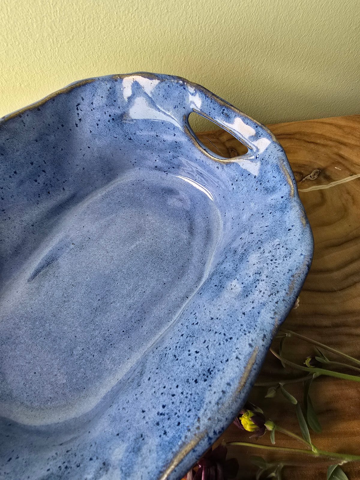 Pretty blue serving dish