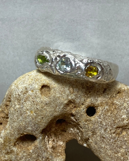 Three Seeds Ring