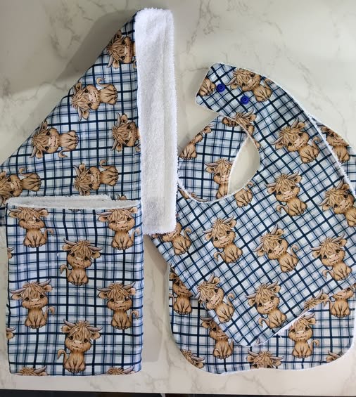 Navy Plaid Cow Bib Set