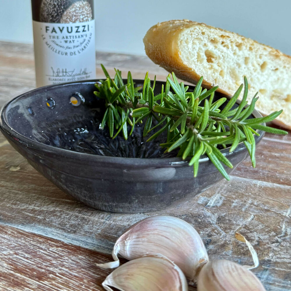 Australian-Ceramic-Artist-Ana-Ceramica-Handmade-Pottery-Ceramics-Home-Decor-Kitchen-and-Dining-Servingware-Large-Grater-Herb-Stripper-Combo-Black-Clay-Wheel-Thrown-Pottery