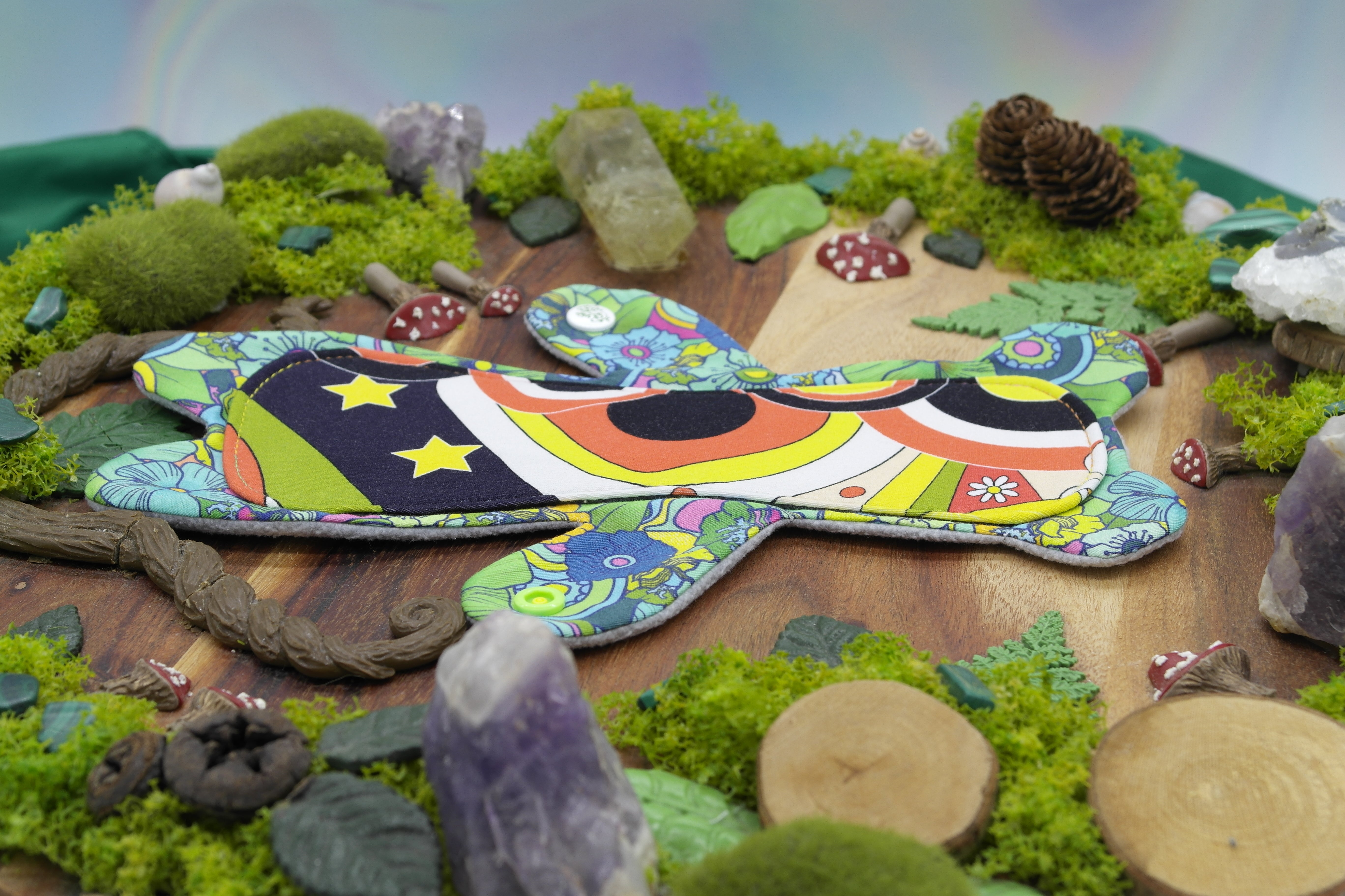 Eco-friendly reusable cloth pad 8" moderate - Cool bear
