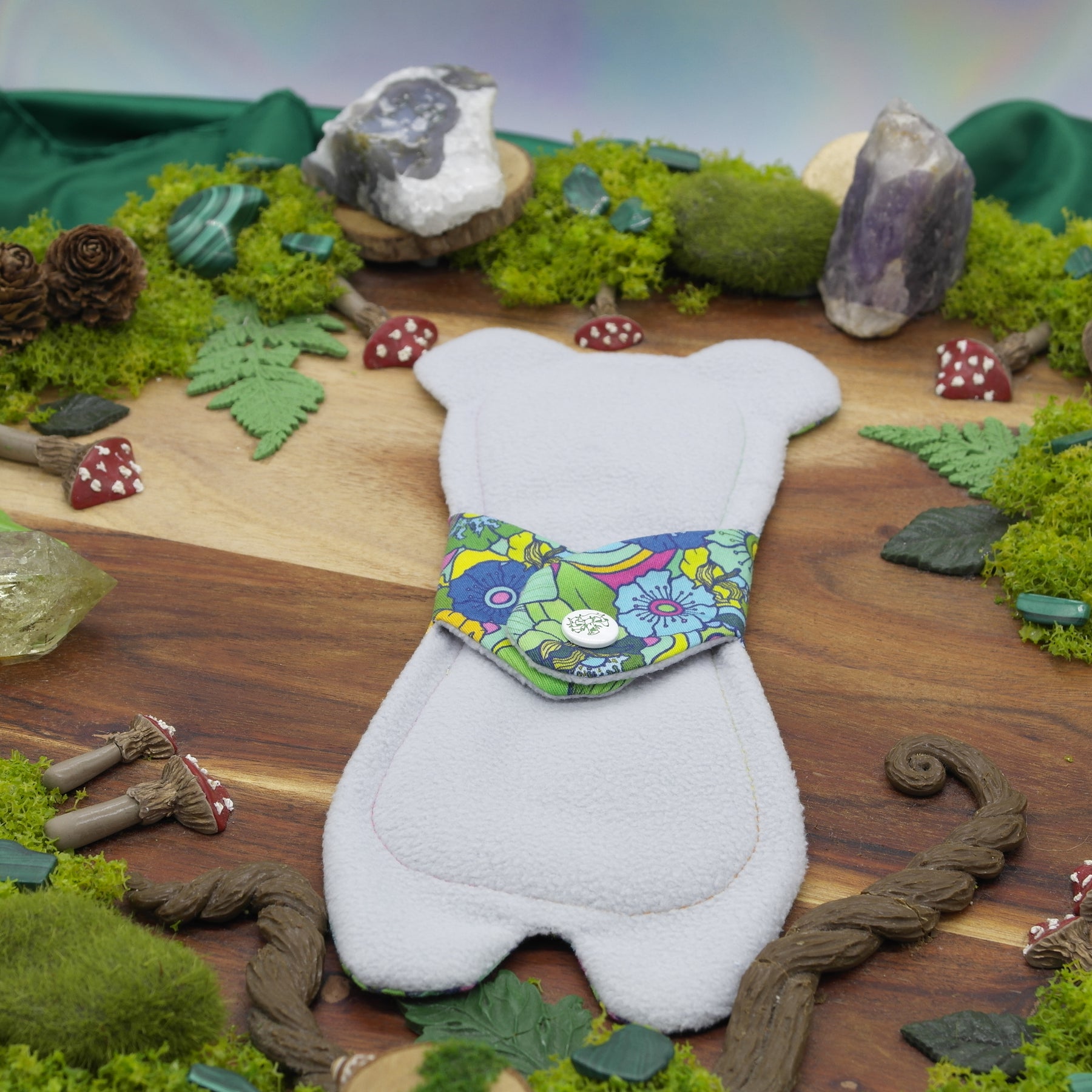 Eco-friendly reusable cloth pad 8" moderate - Cool bear