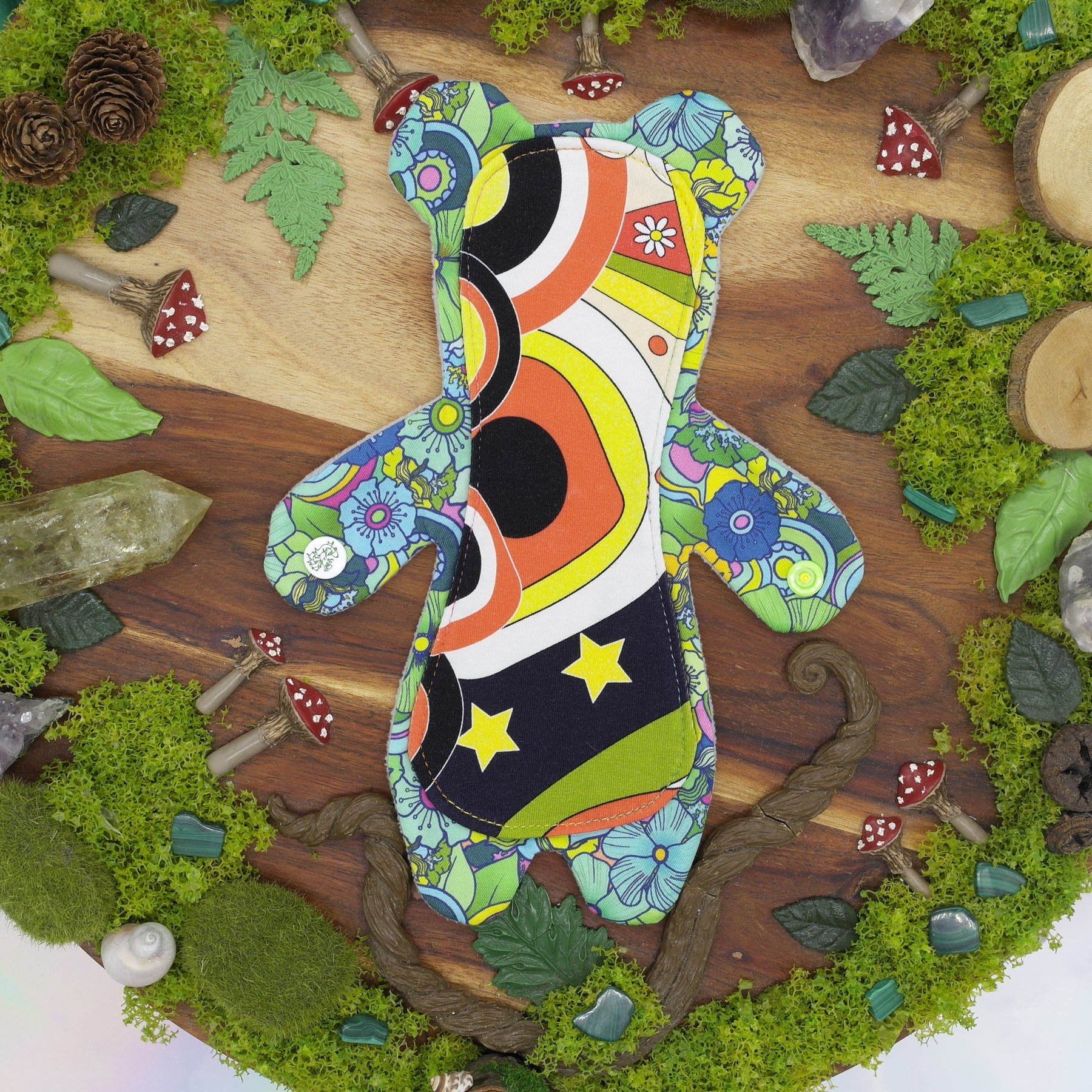 Eco-friendly reusable cloth pad 8" moderate - Cool bear