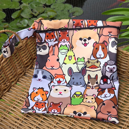 MEDIUM wet bag in Cute Animal Fabric
