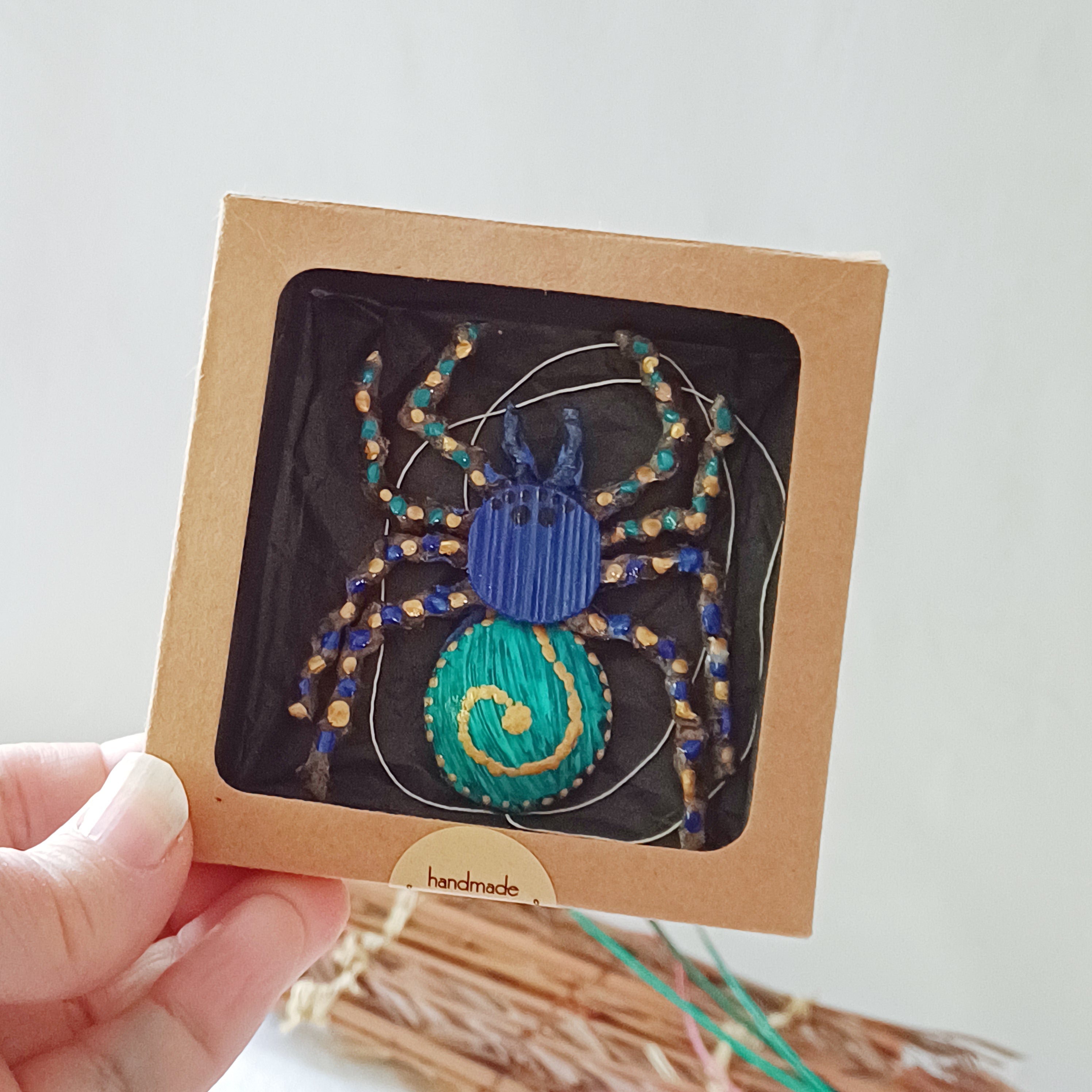 Palm spider keepsake - blue, teal, gold - magnet, thread - gift box - Handmade by Kantakoru