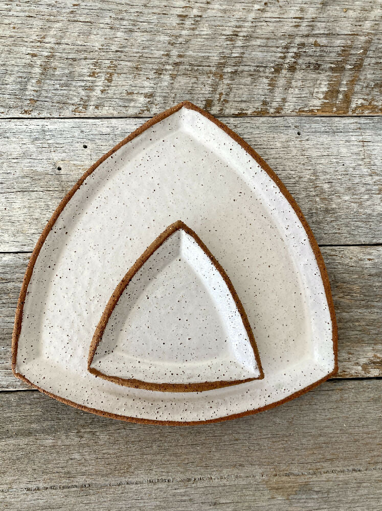 Mini Triangular Ceramic Plate together with the large size.