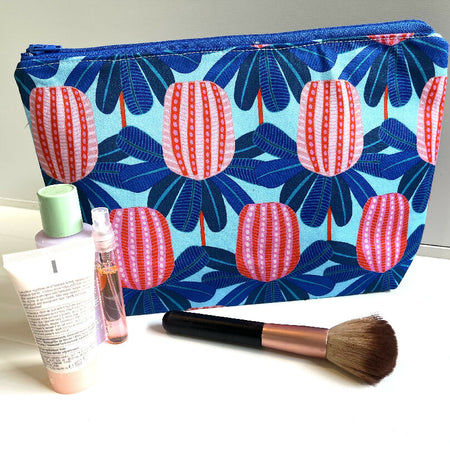 Banksia toiletries bag