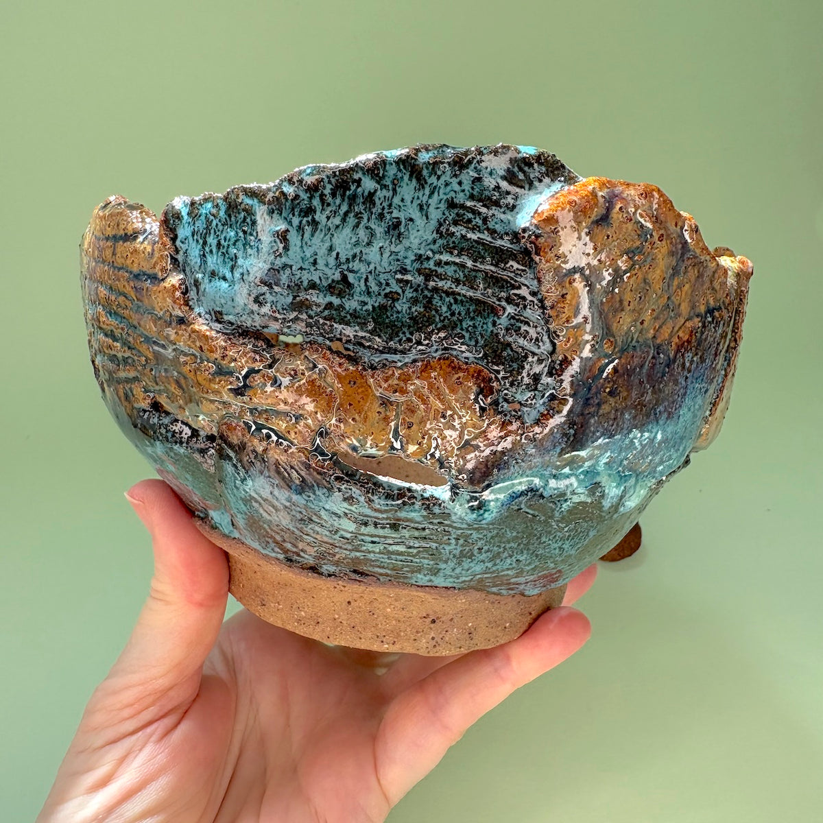 Ceramic orchid pot – torn design