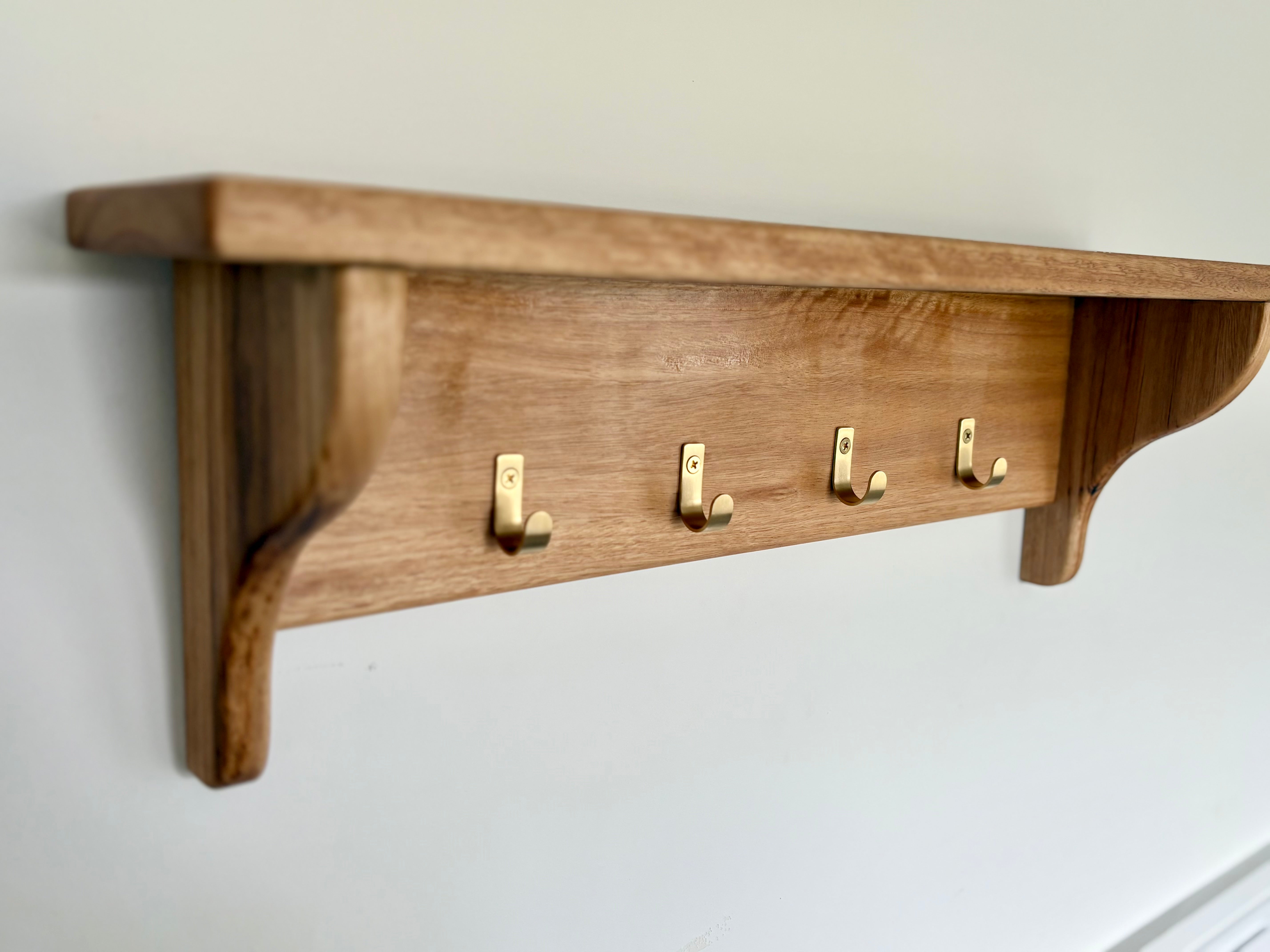 Blackbutt wall shelf with gold hooks