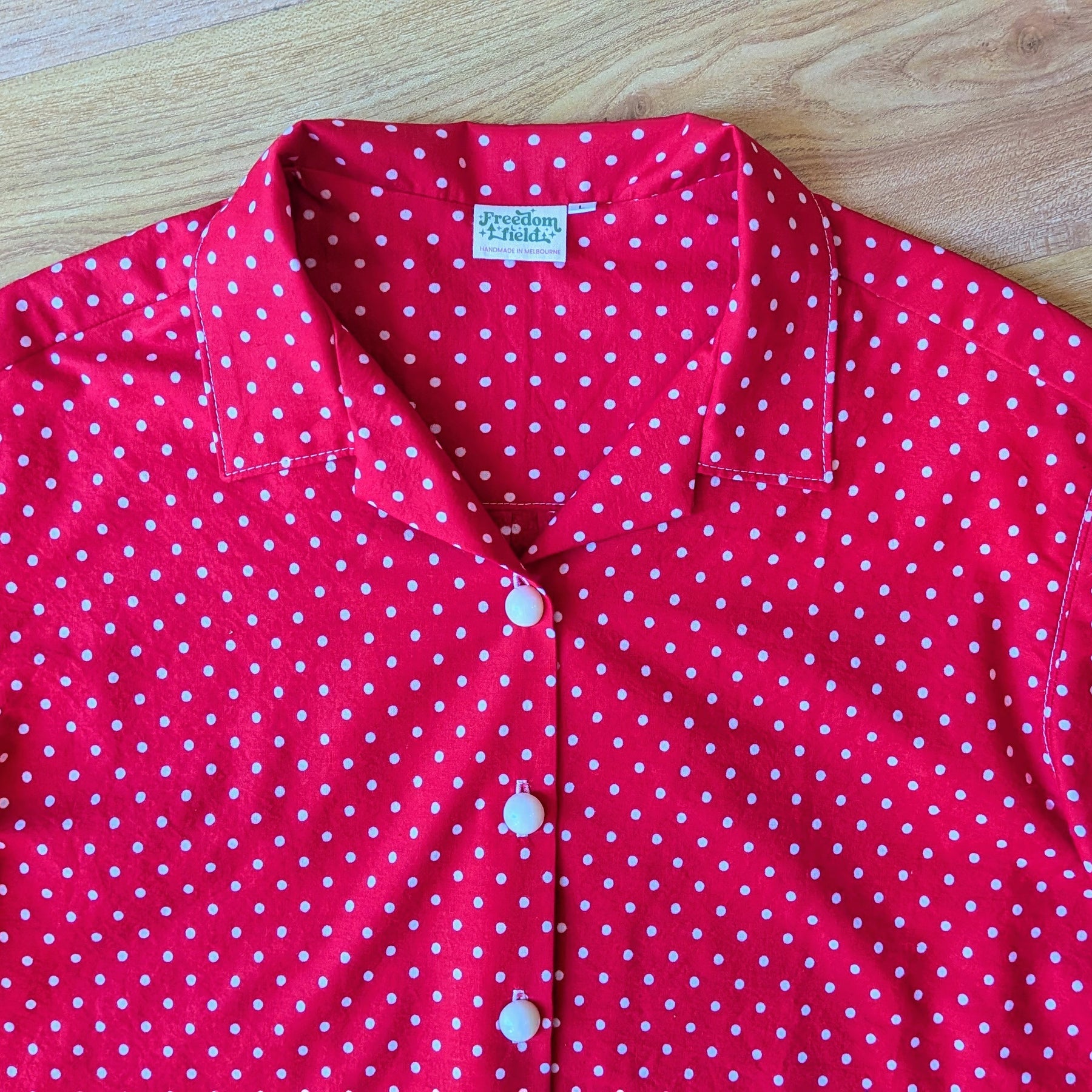 Upcycled Cotton Polka Dot Crop Button-up Shirt (Red & White / Size L)