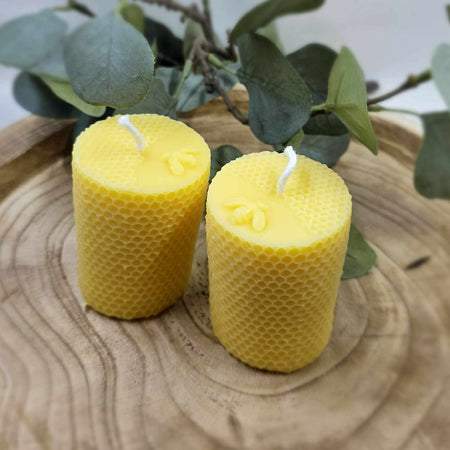 Round Honeycomb beeswax candle