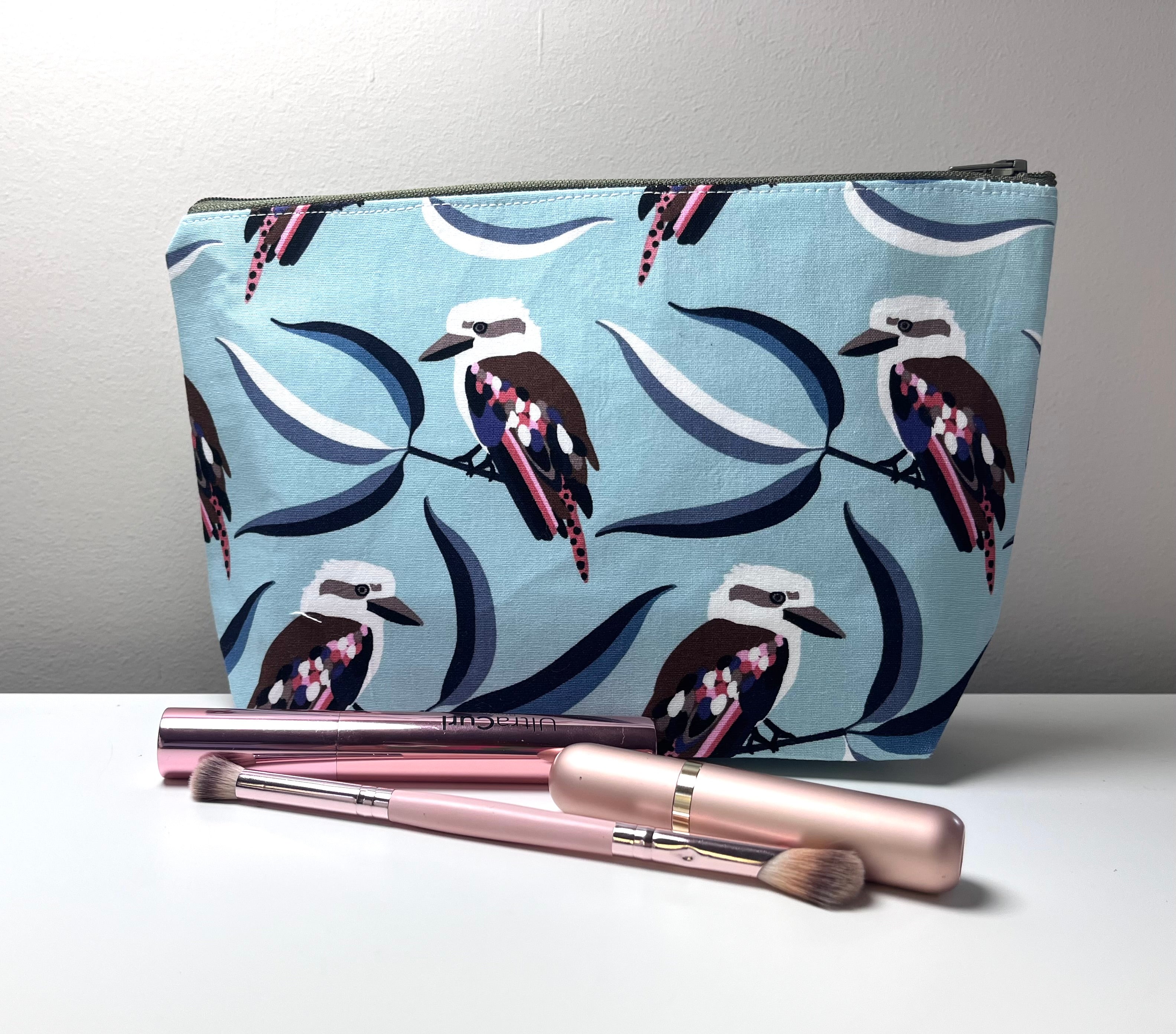Kookaburras toiletries bag