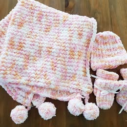 Handcrafted Pram Set... suit Newborn, Blanket, Hat, Mittens & bootees – E024