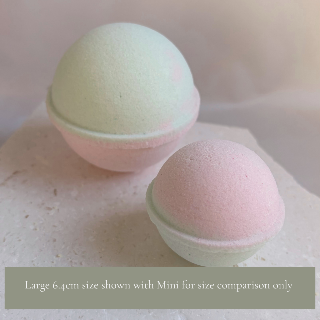 Melon Dew Bath Bomb | Peach, Honeydew, Cucumber & Apple — 6.4cm