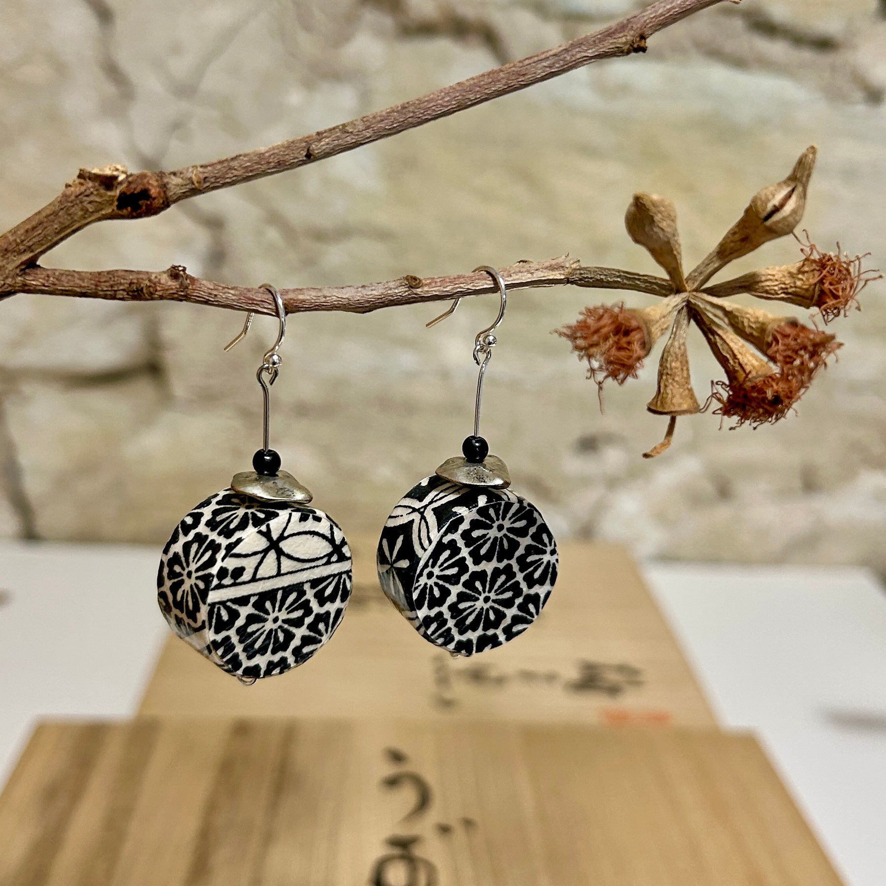 Earrings Black & White Japanese Washi Paper - EBW-111