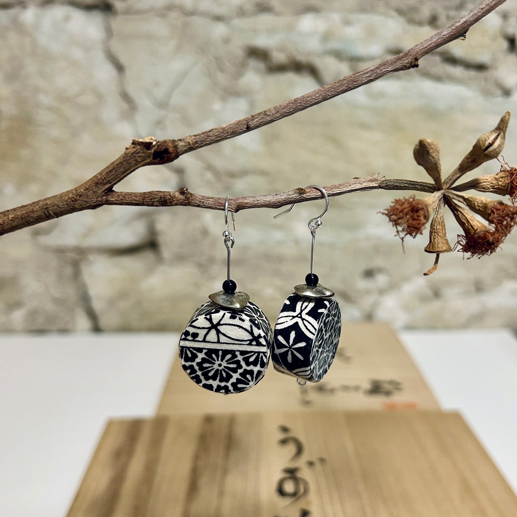 Earrings Black & White Japanese Washi Paper - EBW-111