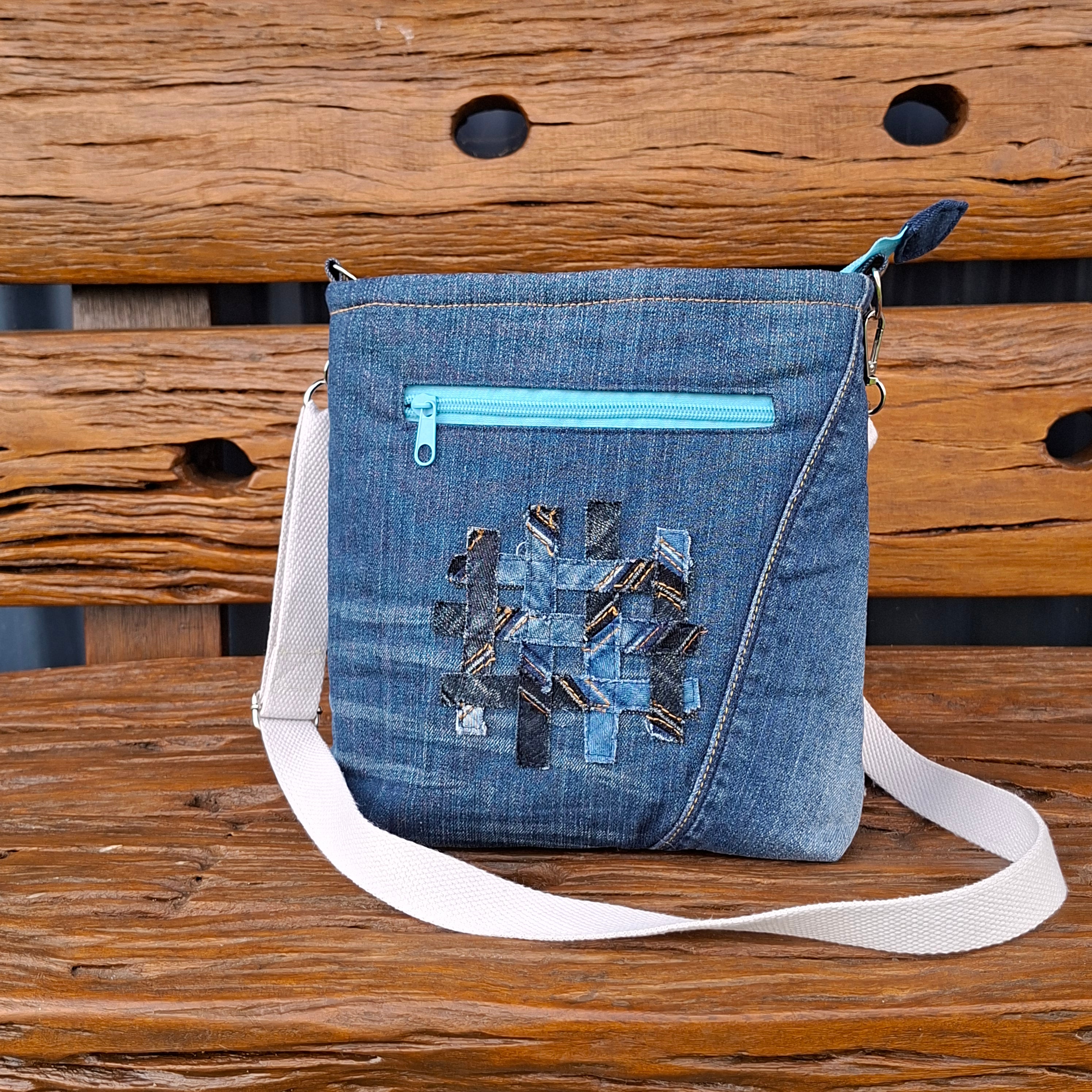 Gender-Neutral 'Patchy-patchy' Crossbody Bag