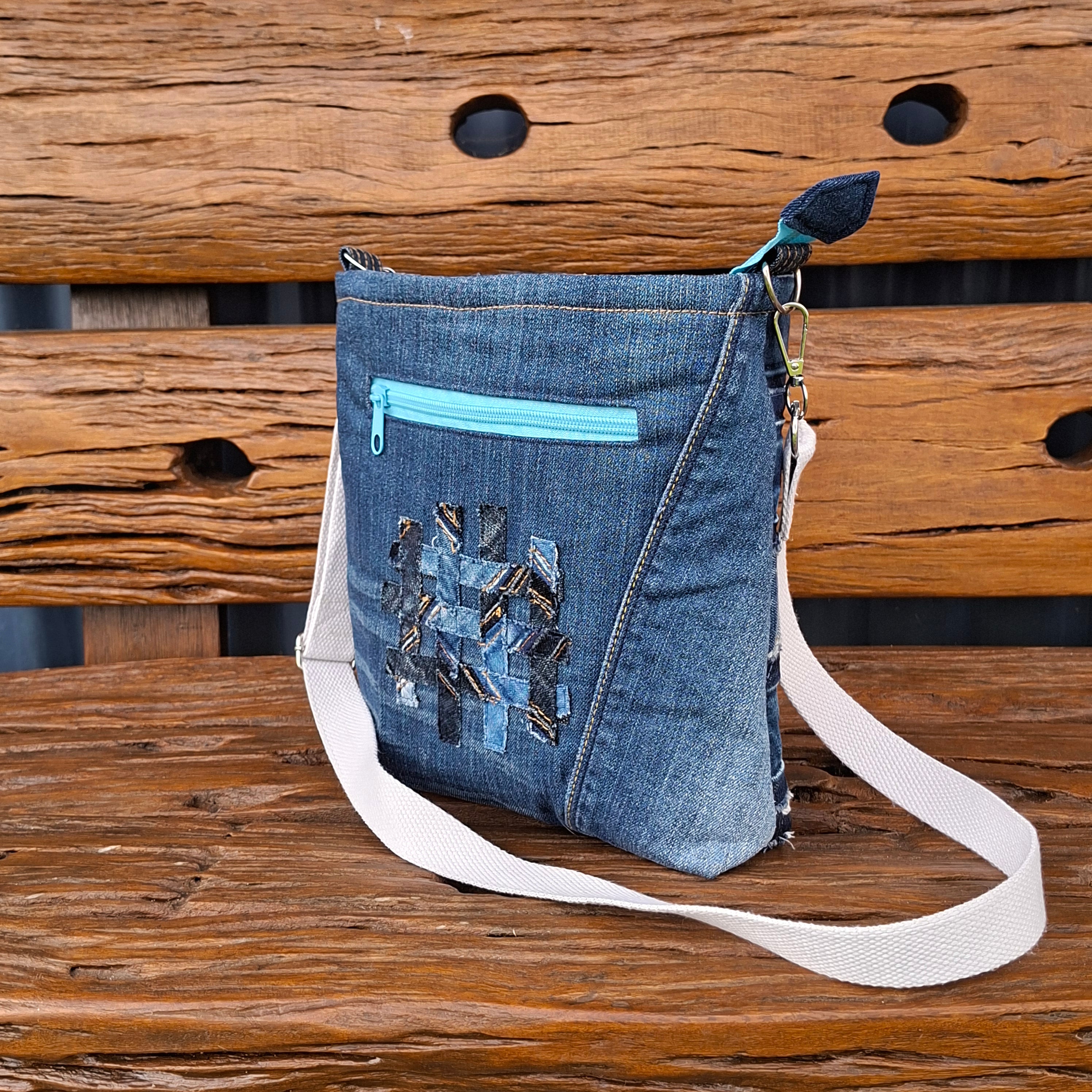 Gender-Neutral 'Patchy-patchy' Crossbody Bag