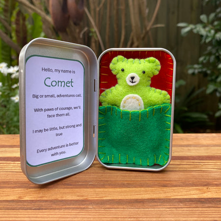 Christmas Teddy in a tin - Comet #1