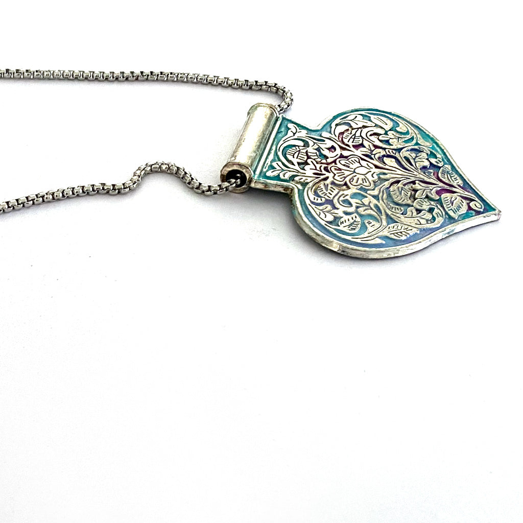 Necklace Painted heart